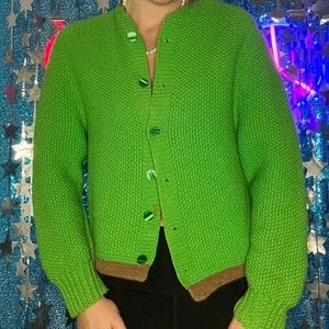 Green handmade knitted 90s winter button cardigan